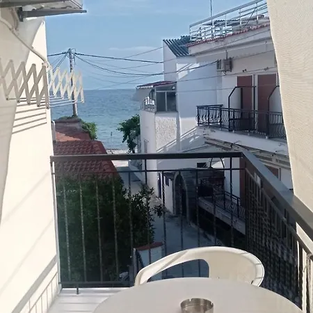 Arleta's Sunny Maison d'hôtes Prínos